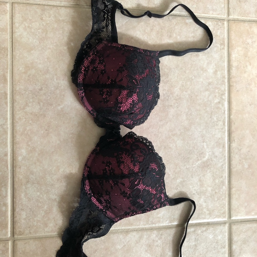 Black lace Victoria’s Secret Bra
